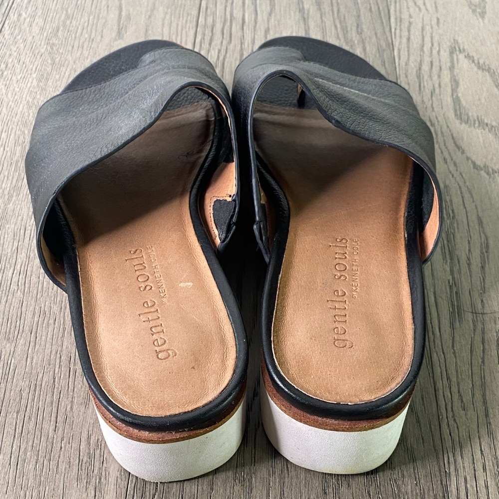 Gentle Souls By Kenneth Cole Black Leather Slide Sandals Women’s Size 8 - Picture 6 of 11